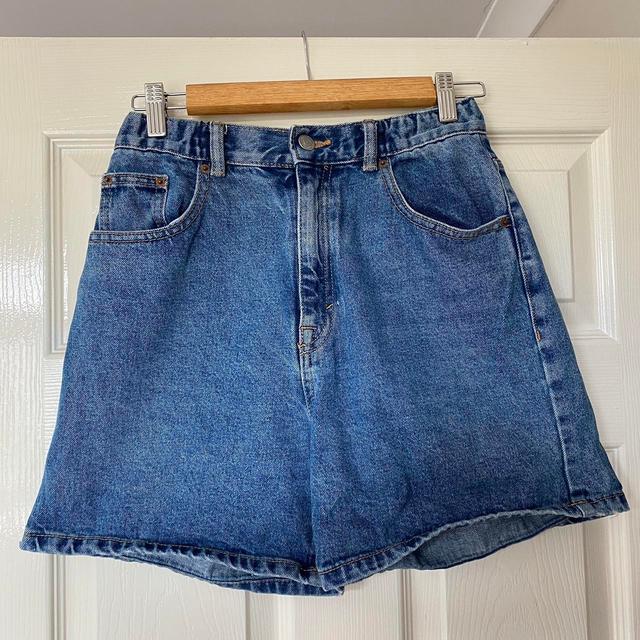 Pull&Bear Women's Shorts - Blue - UK 6 on Productcaster.