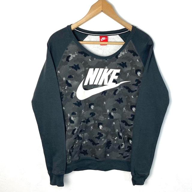 Nike Women's Sweatshirt - White - L on Productcaster.