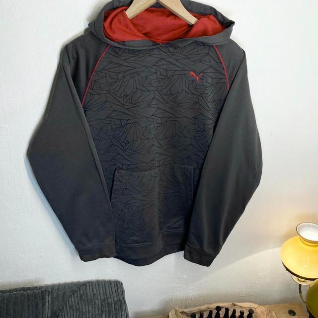 Puma Men's Jumper - Red - S on Productcaster.