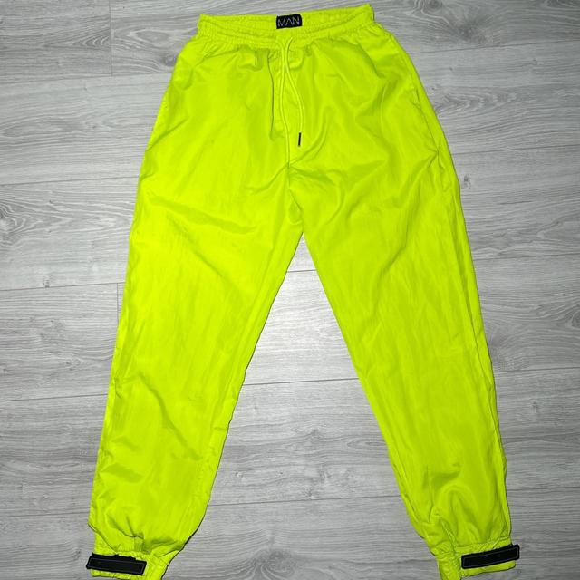 Boohoo Men's Sweatpants - Green - M on Productcaster.