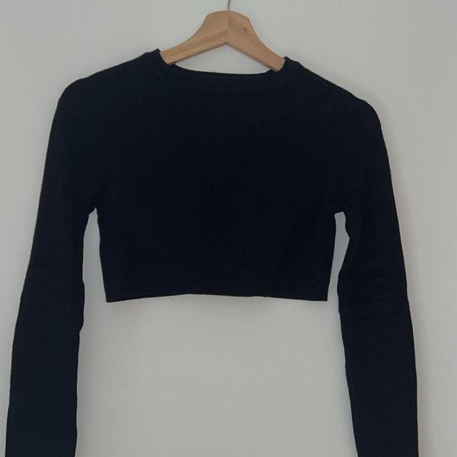 Pull&Bear Women's Crop top - Black - 8 on Productcaster.