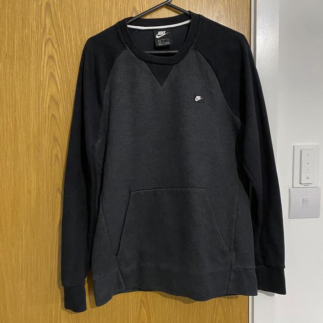 Nike Men's Sweatshirt - Black - S on Productcaster.