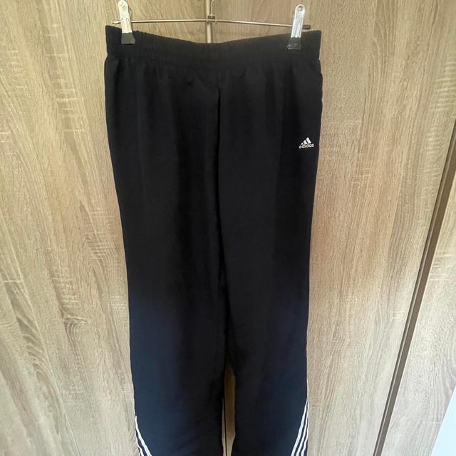 Adidas Women's Sweatpants - Navy - S on Productcaster.