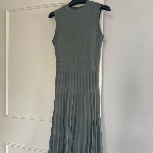 H&M Women's A-line Dress - Green - M on Productcaster.