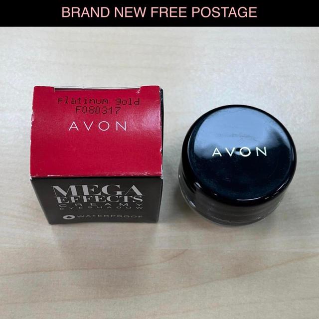 Avon Eyeshadow - Silver on Productcaster.