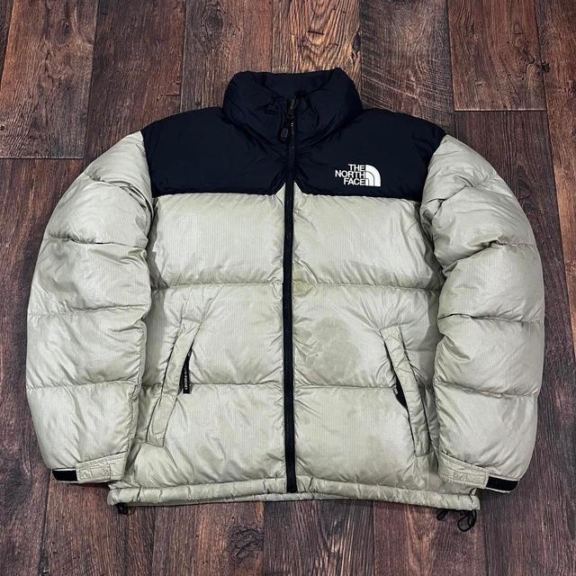 The North Face Men's Puffer Jacket - Cream/Khaki - M on Productcaster.