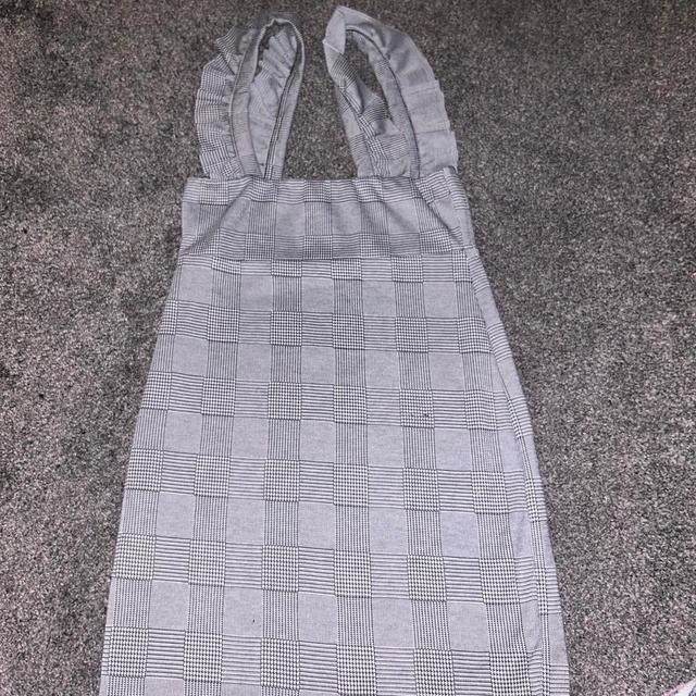 I Saw It First Women's Dress - Grey - 10 on Productcaster.