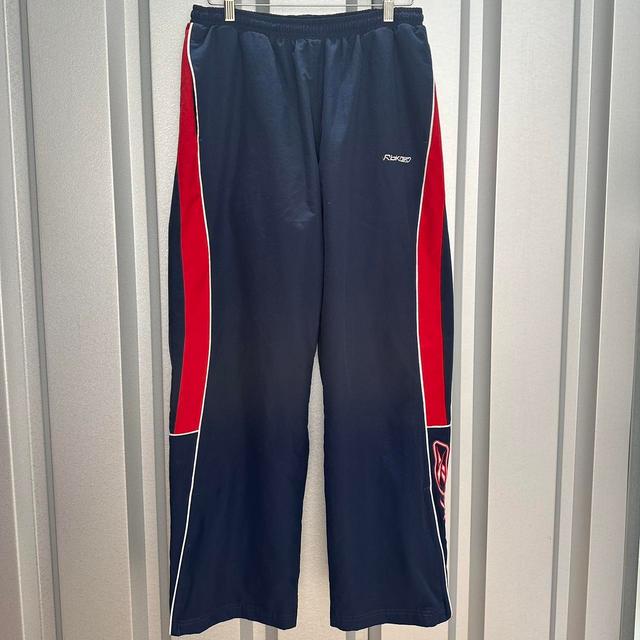 Reebok Men's Sweatpants - Navy - M on Productcaster.