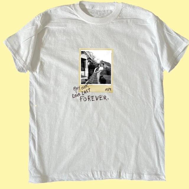 Vintage Women's T-shirt - White - S on Productcaster.