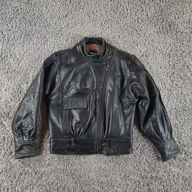 Vintage Men's Jacket - Black - S on Productcaster.