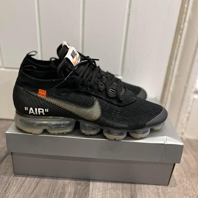 Off-White Men's Trainers - Black/White - UK 10.5 on Productcaster.