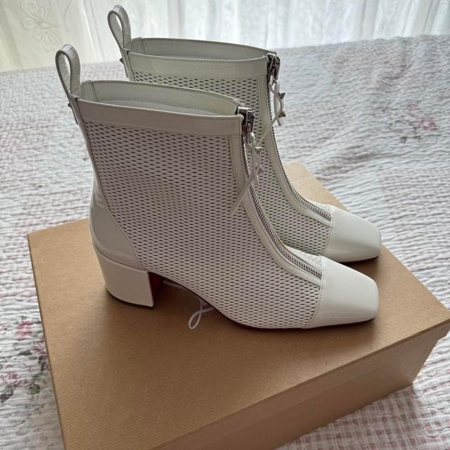 Christian Louboutin Women's Ankle Boots - White/Red - UK 7 on Productcaster.