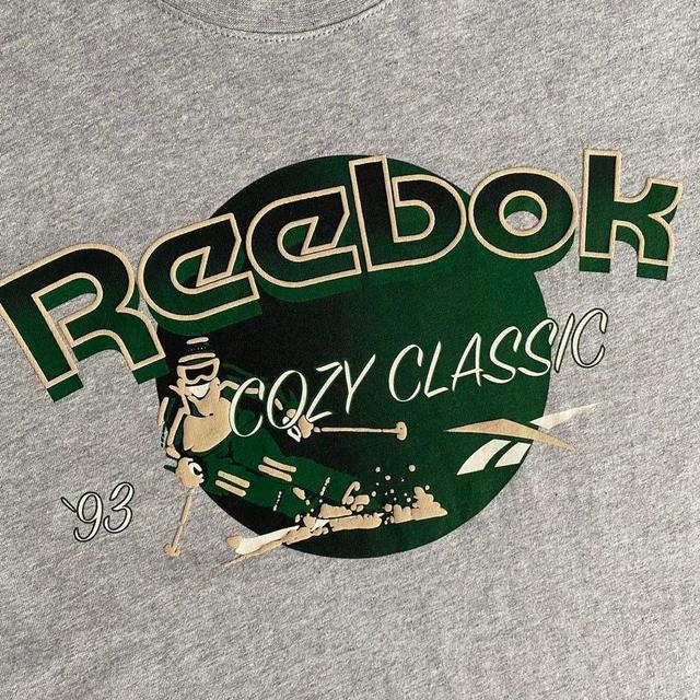 Reebok Men's T-shirt - Grey/Green - One size on Productcaster.