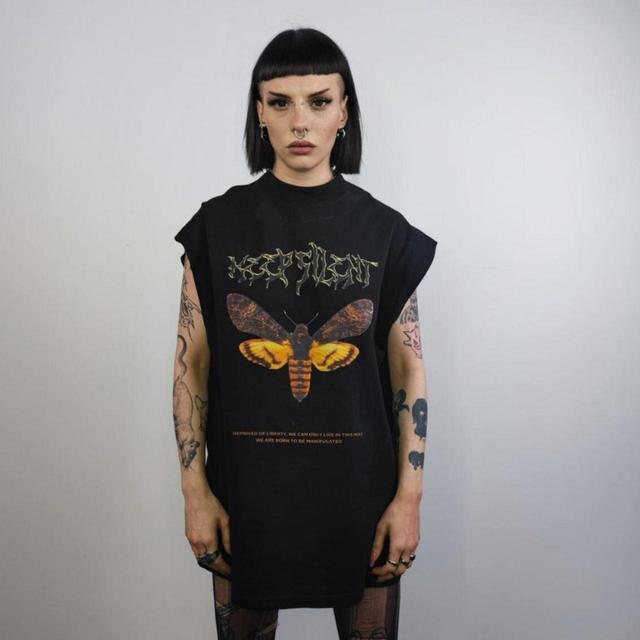 Custom Women's T-shirt - Black - XL on Productcaster.