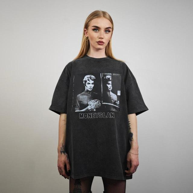 Custom Women's T-shirt - Grey - M on Productcaster.