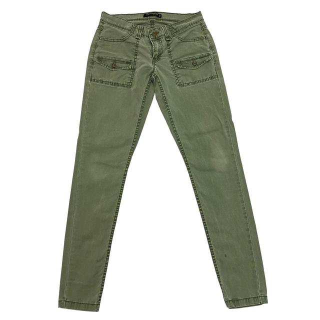 Levi's Women's Low rise Cargo Jeans - Green - 28" on Productcaster.