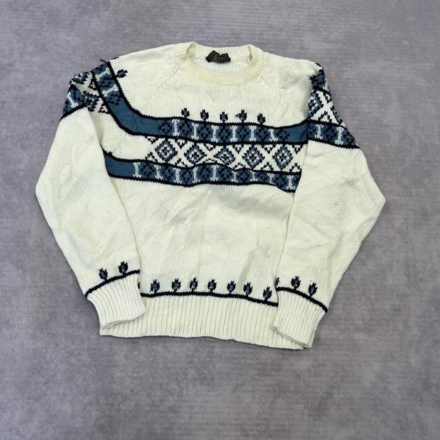 Vintage Women's Jumper - White - L on Productcaster.