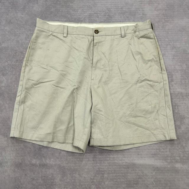 L.L.Bean Men's Shorts - Cream - 38" on Productcaster.