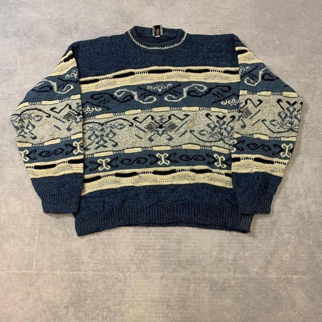 Vintage Men's Jumper - Blue - M on Productcaster.