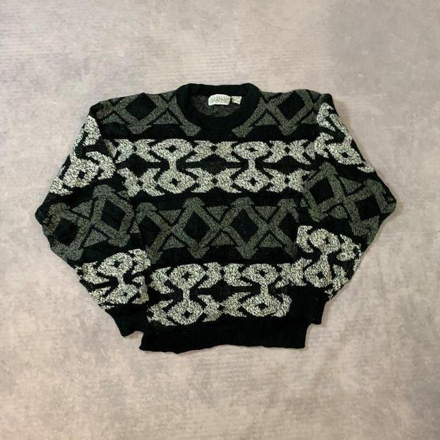 Vintage Women's Jumper - Black - L on Productcaster.