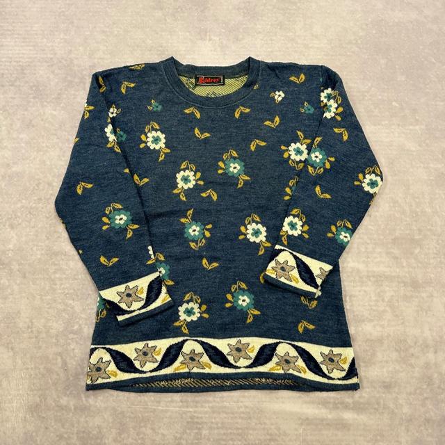 Vintage Women's Jumper - Blue/Multi - M on Productcaster.