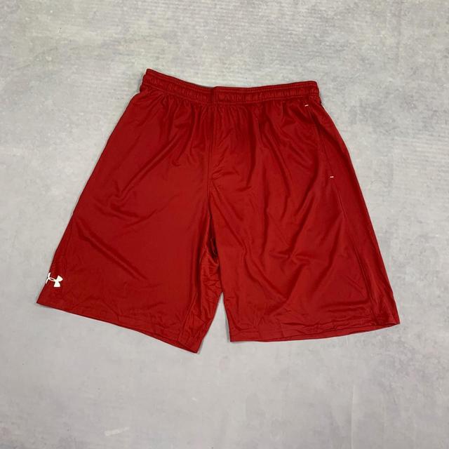 Under Armour Men's Shorts - Red - L on Productcaster.