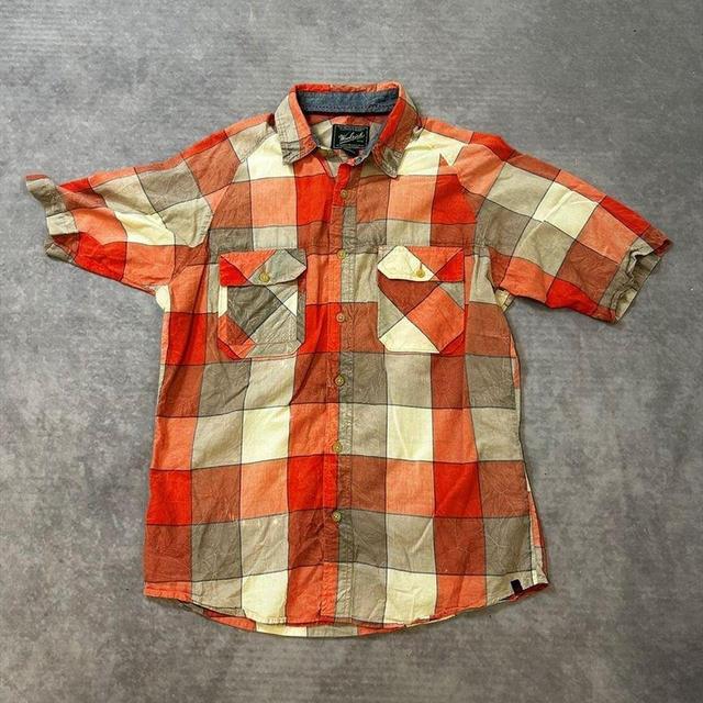 Woolrich Men's Shirt - Red - M on Productcaster.