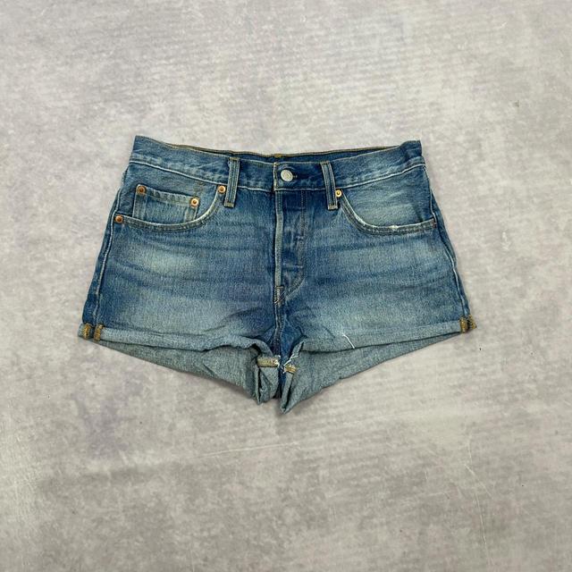 Levi's Women's Shorts - Blue - 27" on Productcaster.