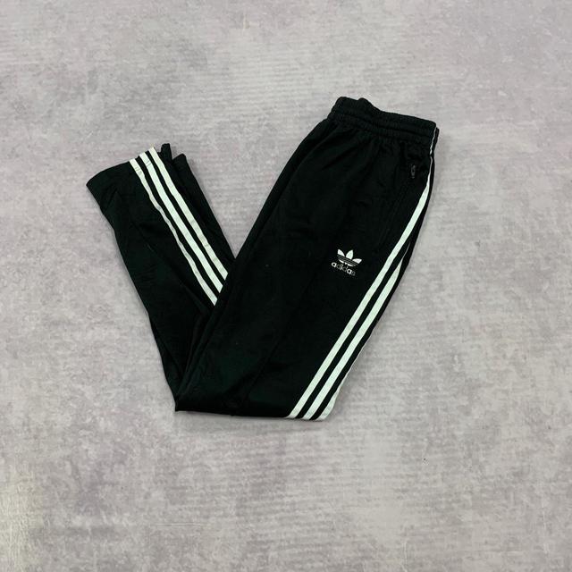 Adidas Women's Sweatpants - Black - UK 14 on Productcaster.