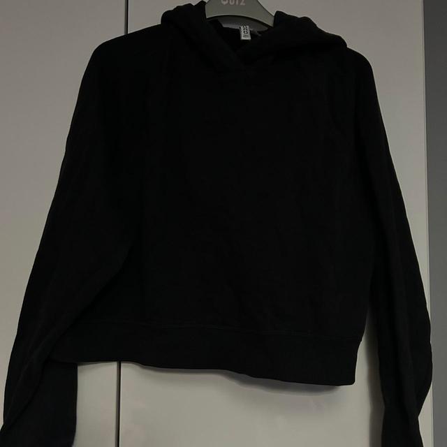 H&M Women's Hoodie - Black - S on Productcaster.