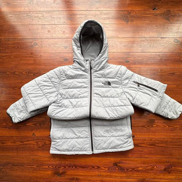 The North Face Men's Puffer Jacket - Grey - S on Productcaster.