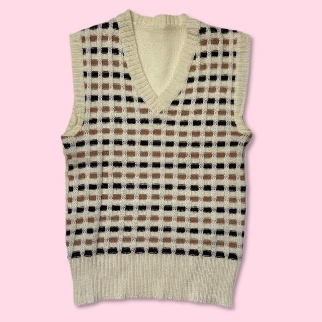 Isabella Vrana Women's Vest - Cream - S on Productcaster.