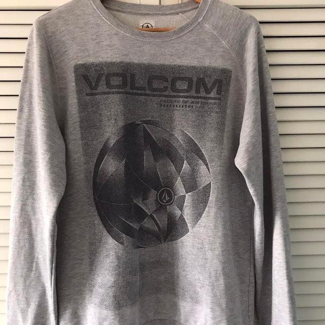 Volcom Men's Sweatshirt - Grey - M on Productcaster.