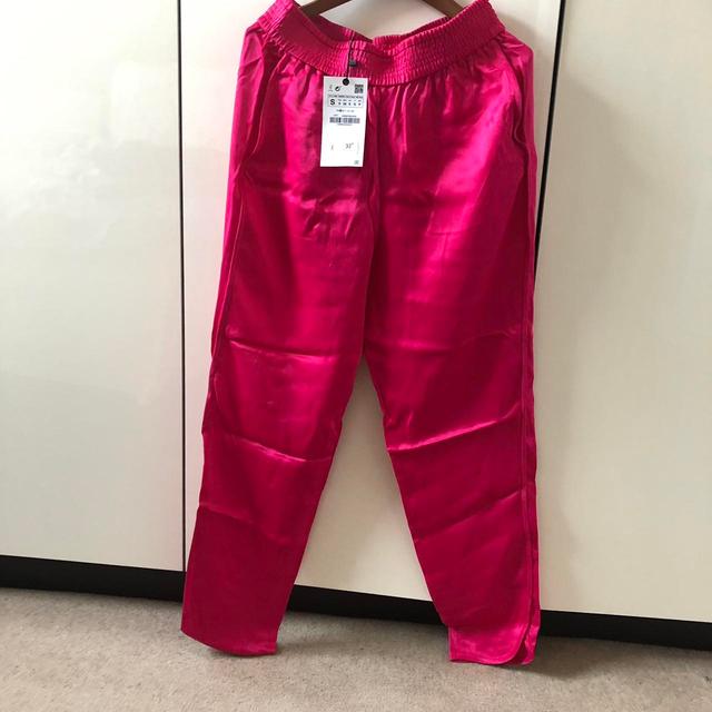 Zara Women's High waisted Capri Trousers - Pink - S on Productcaster.