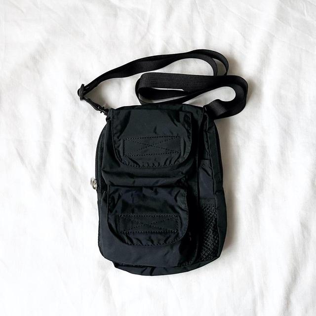 Women's Bag - Black on Productcaster.