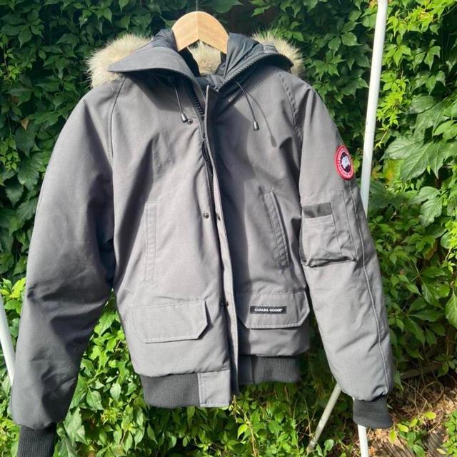 Canada Goose Men's Puffer - Black - S on Productcaster.