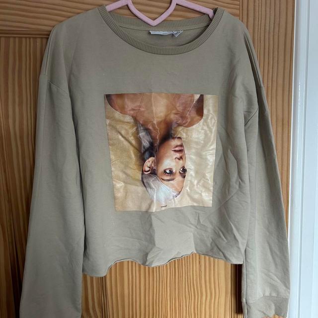 Ariana Grande Women's Sweatshirt - Tan - 12 on Productcaster.