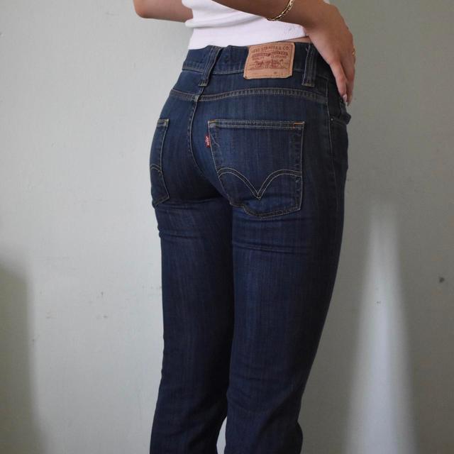 Levi's Women's Low rise Jeans - Navy/Blue - 34" on Productcaster.