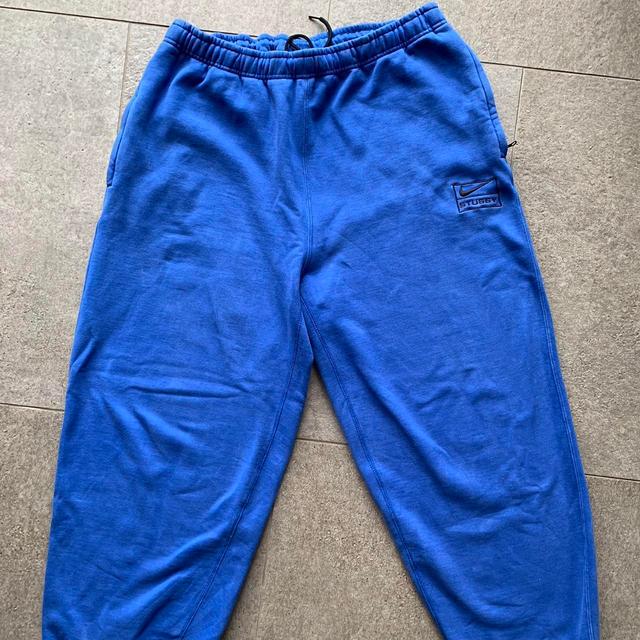 Nike Men's Sweatpants - Blue - L on Productcaster.