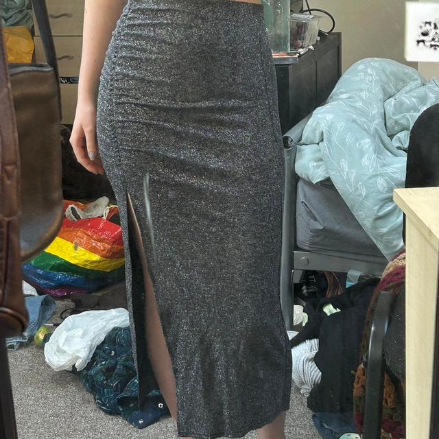 New Look Women's Party Skirt - Silver - S on Productcaster.