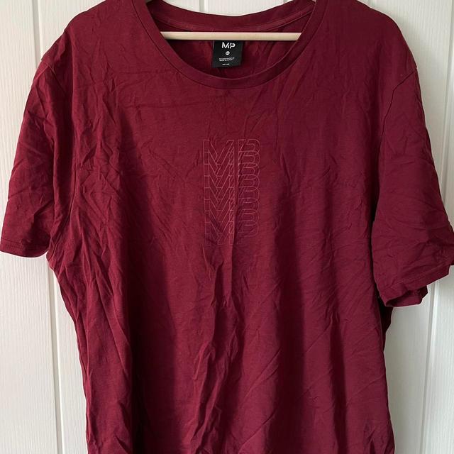 Gymshark Men's T-shirt - Burgundy - XXL on Productcaster.