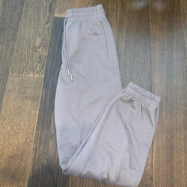 H&M Women's Sweatpants - Brown - XS on Productcaster.