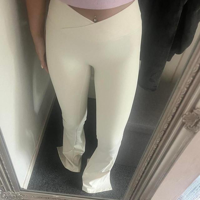 EGO Women's Leggings - Cream - UK 8 on Productcaster.