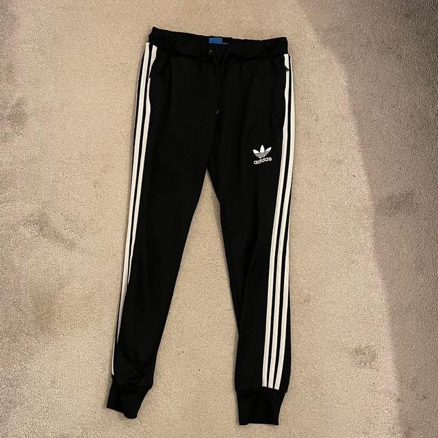 Adidas Originals Women's Sweatpants - Black - UK 10 on Productcaster.