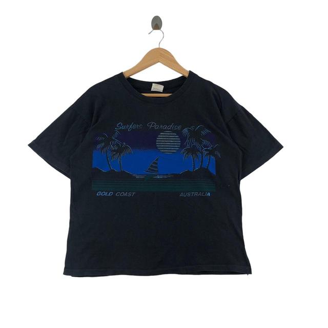 Men's T-shirt - Black - M on Productcaster.