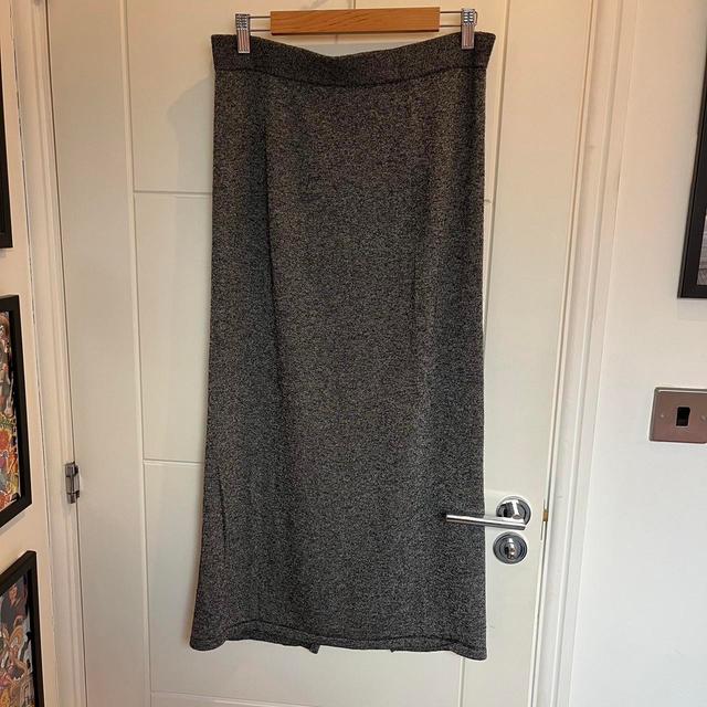 Vintage Women's Maxi Skirt - Grey - UK 16 on Productcaster.