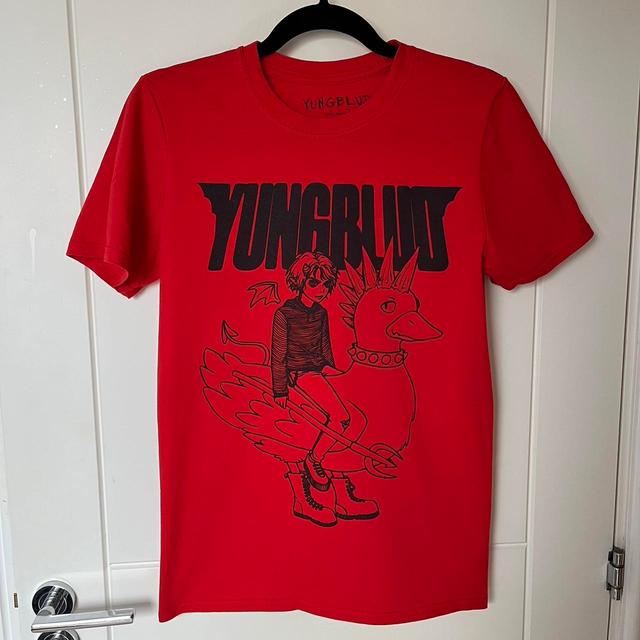 Men's T-shirt - Red - S on Productcaster.