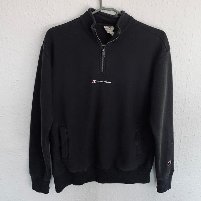 Champion Women's Sweatshirt - Black - 6 on Productcaster.