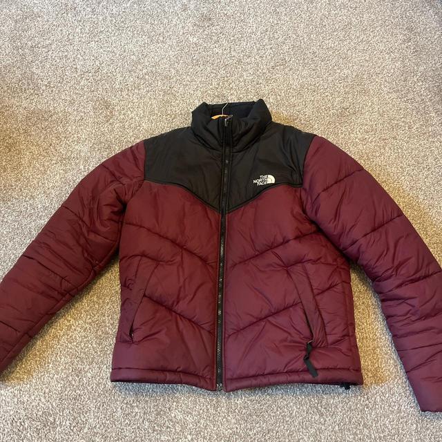 The North Face Men's Puffer - Burgundy/Black - S on Productcaster.