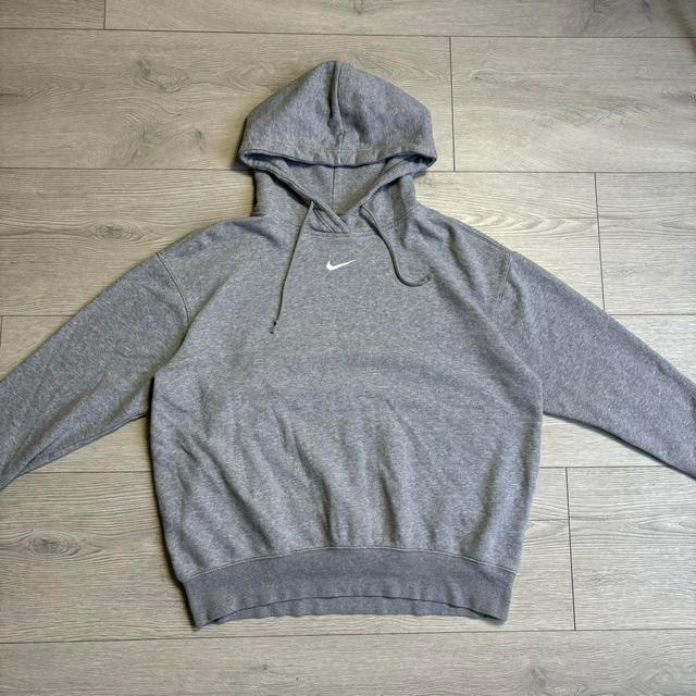 Nike Women's Hoodie - Grey - S on Productcaster.